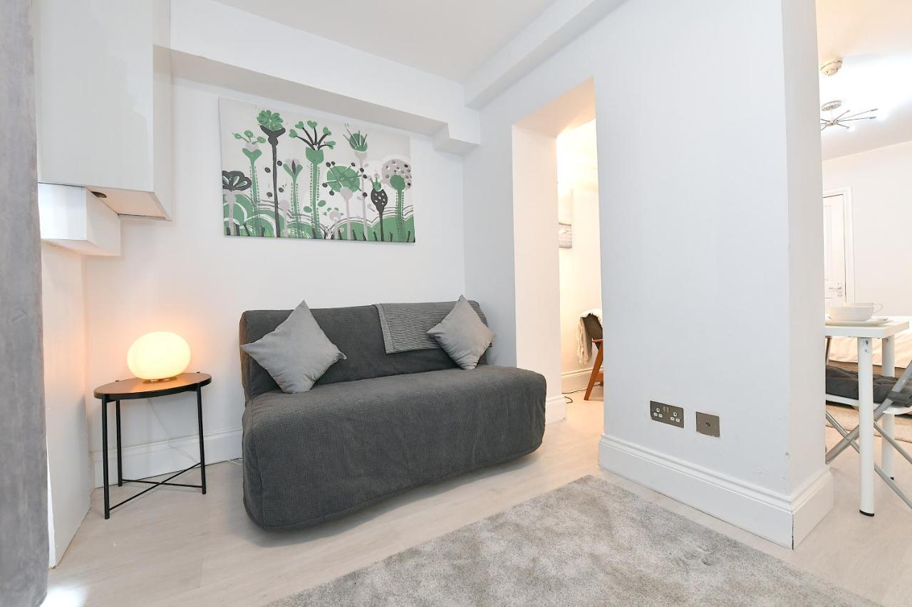 Stylish Studios By Luxestays Shepherds Bush 런던 외부 사진