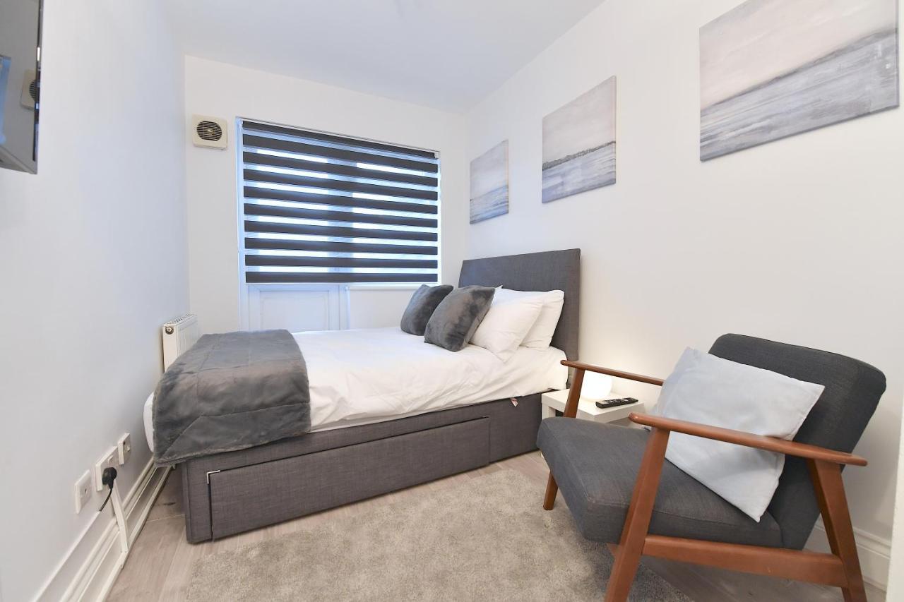 Stylish Studios By Luxestays Shepherds Bush 런던 외부 사진