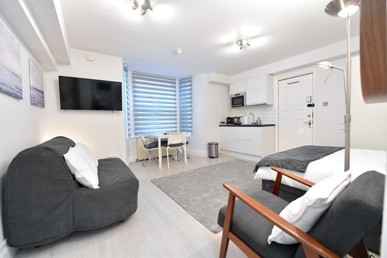 London Studios Very Close To Central Line Underground Shepherds Bush And Westfield Newly Refurbished 외부 사진