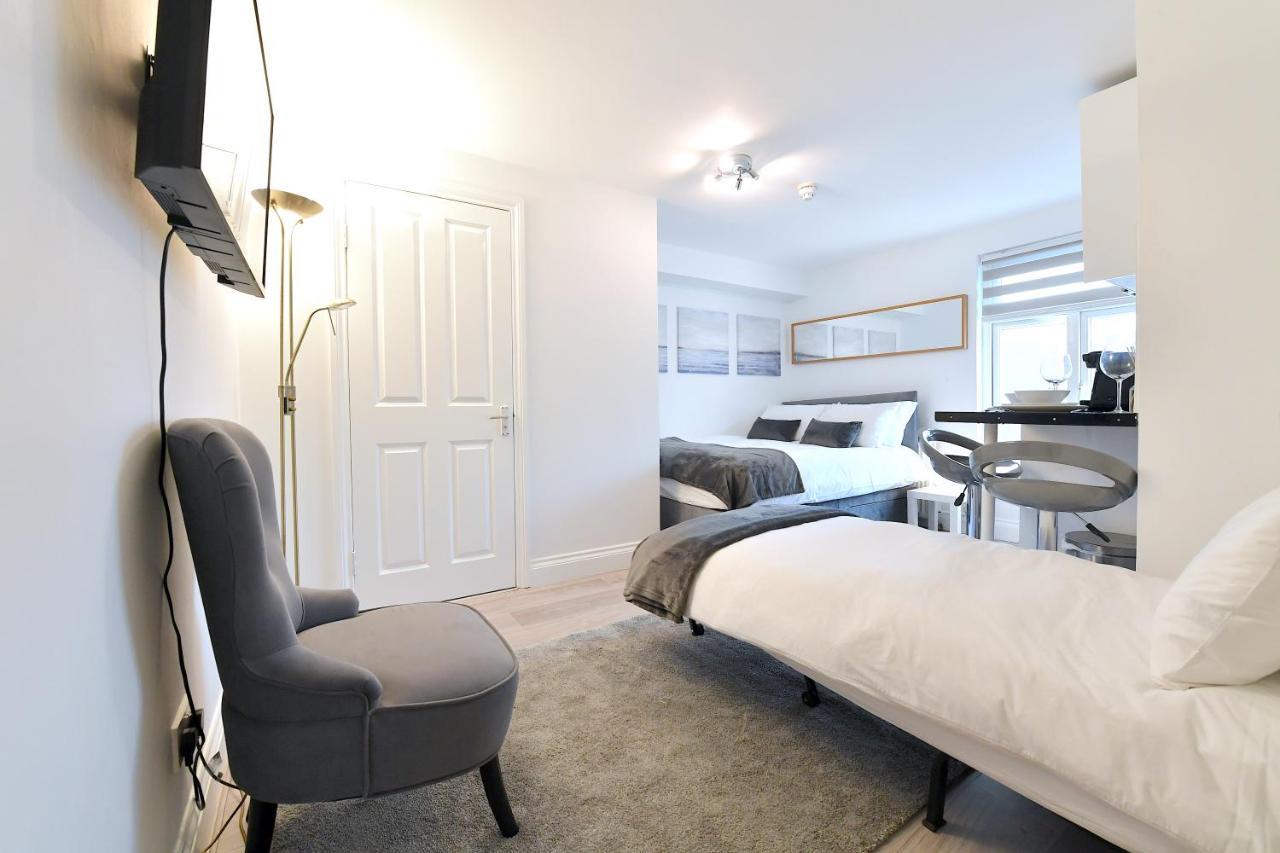 London Studios Very Close To Central Line Underground Shepherds Bush And Westfield Newly Refurbished 외부 사진