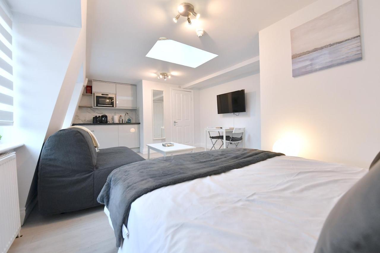 Stylish Studios By Luxestays Shepherds Bush 런던 외부 사진