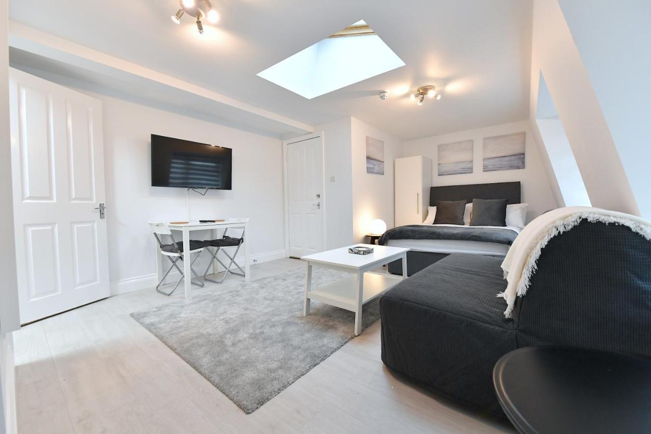 Stylish Studios By Luxestays Shepherds Bush 런던 외부 사진