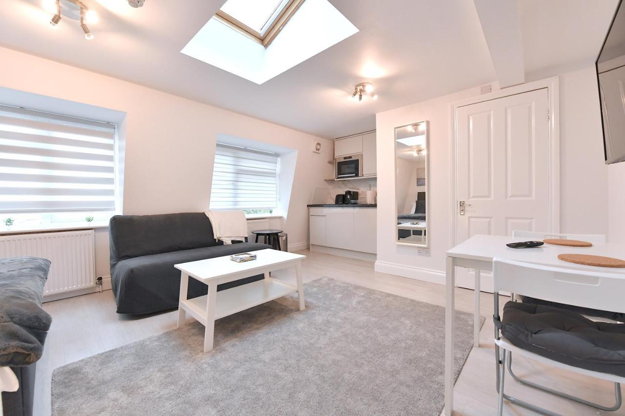 Stylish Studios By Luxestays Shepherds Bush 런던 외부 사진