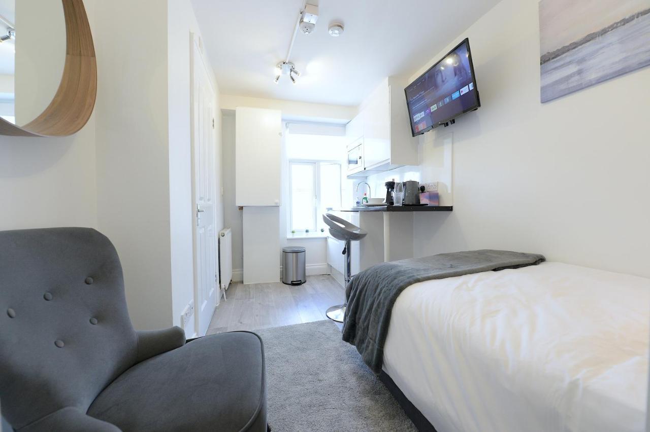 London Studios Very Close To Central Line Underground Shepherds Bush And Westfield Newly Refurbished 외부 사진